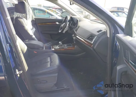 2018 Audi Q5 2.0T Premium/2.0T Tech Premium из США, поврежденный, VIN WA1ANAFY7J2014647